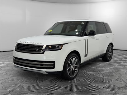 New 2025 Land Rover Range Rover SE