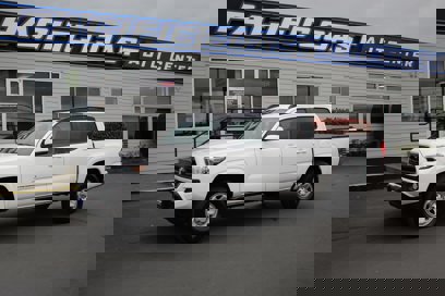 Used 2016 Toyota Tacoma SR5