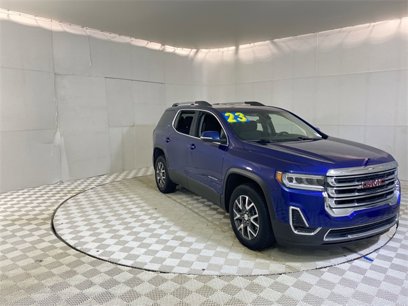 Used 2023 GMC Acadia SLE w/ Driver Convenience Package