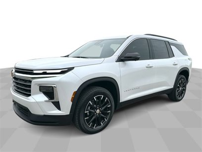 New 2025 Chevrolet Traverse LT w/ Sun and Wheel Package