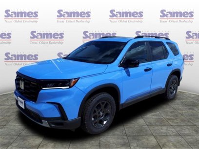 New 2025 Honda Pilot TrailSport