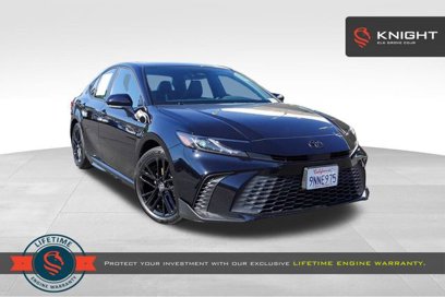 Used 2025 Toyota Camry SE