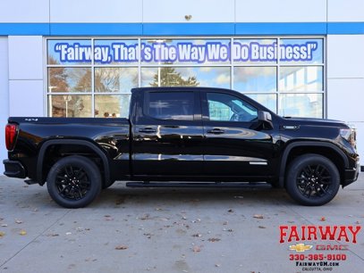 New 2025 GMC Sierra 1500 Elevation w/ LPO, Elevation Black Package
