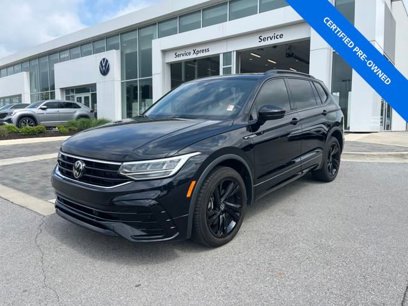 Certified 2024 Volkswagen Tiguan SE R-Line
