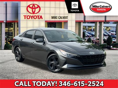 Used 2023 Hyundai Elantra SEL