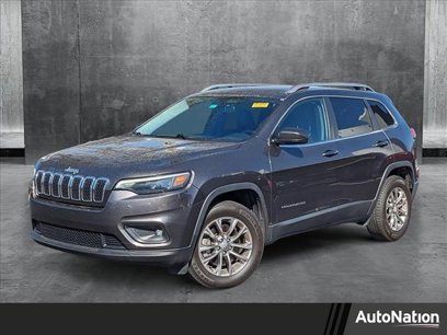 Used 2019 Jeep Cherokee Latitude Plus w/ Comfort/Convenience Group