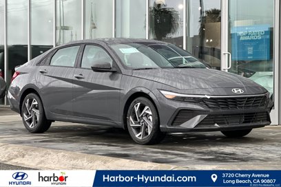 New 2025 Hyundai Elantra Sport