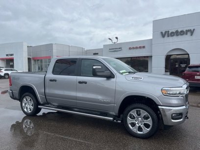 New 2025 RAM 1500 4x4 Crew Cab