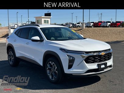 Used 2024 Chevrolet Trax LT w/ Driver Confidence Package