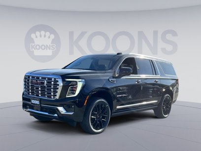 New 2025 GMC Yukon XL Denali w/ Sun & Power Step Package
