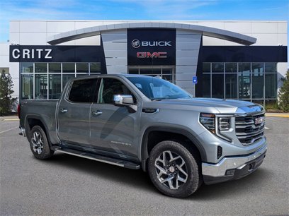 New 2025 GMC Sierra 1500 SLT w/ SLT Premium Plus Package