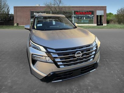 New 2025 Nissan Rogue Platinum w/ Tech Package