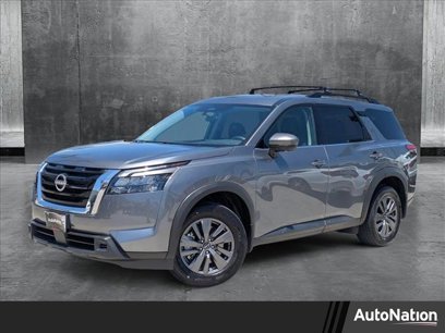 Used 2024 Nissan Pathfinder SV