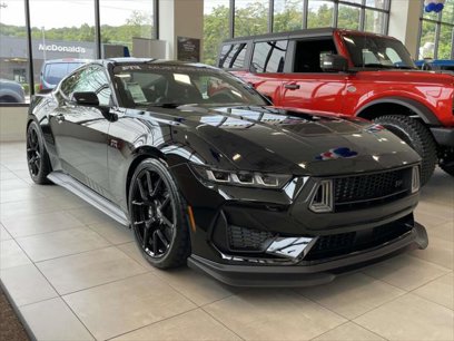 New 2025 Ford Mustang GT Premium w/ GT Performance Package