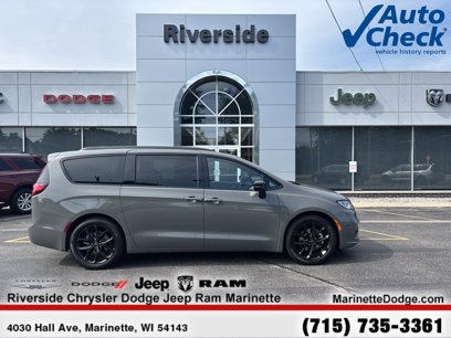 New 2025 Chrysler Pacifica Limited w/ Trailer Tow Group
