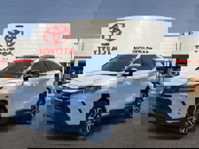 Certified 2022 Toyota Venza LE