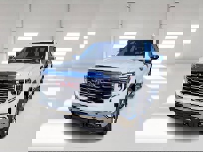 New 2025 GMC Sierra 1500 SLT w/ SLT Premium Plus Package
