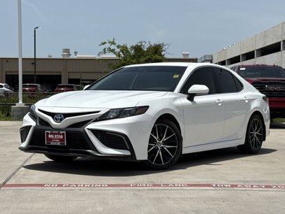 Used 2024 Toyota Camry SE
