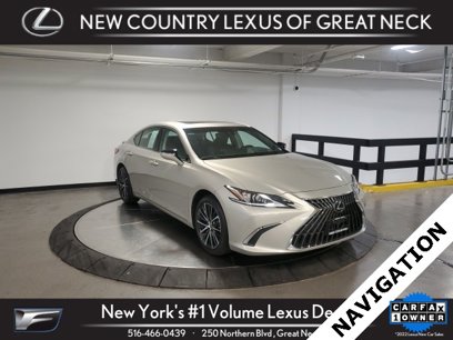 Used 2025 Lexus ES 350 w/ Premium Package