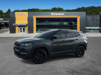 Used 2022 Jeep Compass Altitude