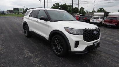 Used 2025 Ford Explorer ST