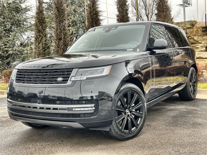 New 2025 Land Rover Range Rover Long Wheelbase SE