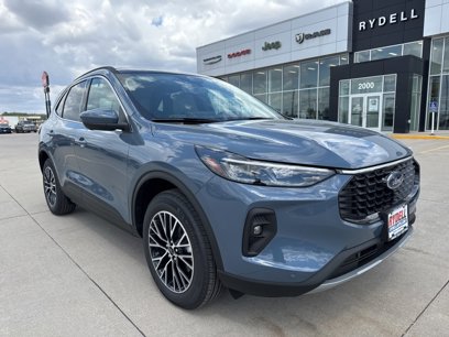 New 2025 Ford Escape SE w/ PHEV Premium Package