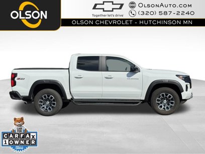 Used 2024 Chevrolet Colorado Z71 w/ Z71 Convenience Package 2