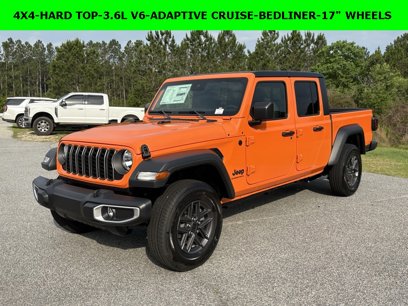 New 2025 Jeep Gladiator Sport