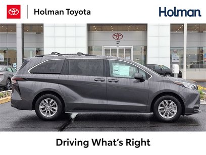New 2025 Toyota Sienna LE