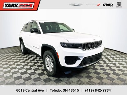 New 2025 Jeep Grand Cherokee Laredo