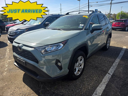 Used 2019 Toyota RAV4 XLE w/ All Weather Liner Package