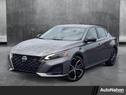 Used 2024 Nissan Altima 2.5 SR