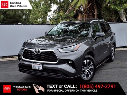 Used 2024 Toyota Highlander XLE