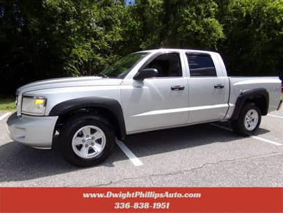 Used 2008 Dodge Dakota SLT