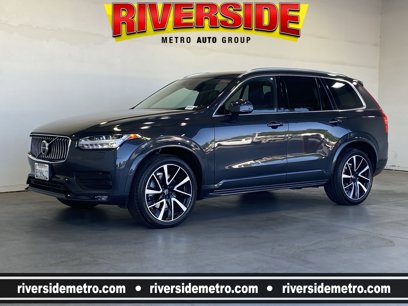 Used 2022 Volvo XC90 T6 Momentum w/ Advanced Package