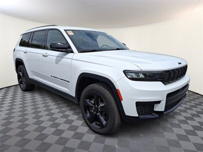 Used 2022 Jeep Grand Cherokee L Laredo