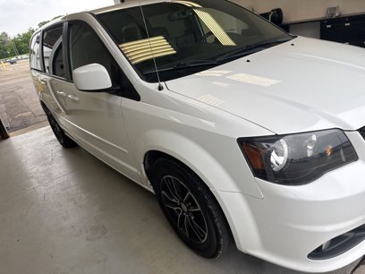 Used 2016 Dodge Grand Caravan SXT