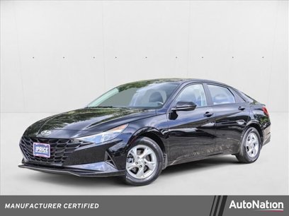 Certified 2022 Hyundai Elantra SE