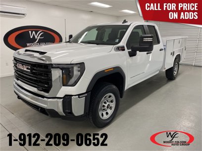 New 2024 GMC Sierra 3500 Pro w/ Convenience Package