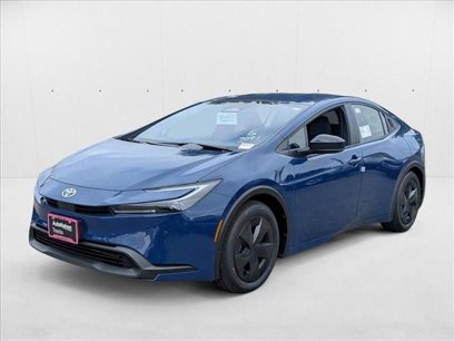 New 2025 Toyota Prius LE