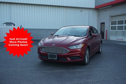 Used 2017 Ford Fusion SE w/ Fusion SE Technology Package