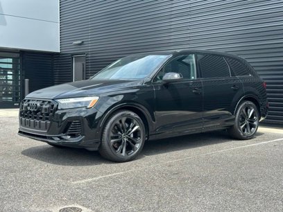 New 2025 Audi Q7 3.0T Prestige