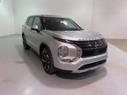 New 2025 Mitsubishi Outlander SE