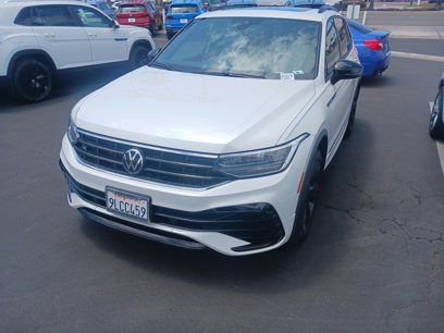 Used 2023 Volkswagen Tiguan SE R-Line