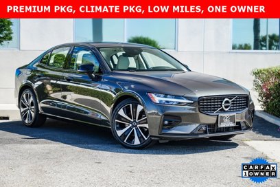 Used 2022 Volvo S60 B5 Momentum w/ Premium Package