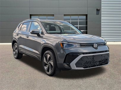 New 2025 Volkswagen Taos SE