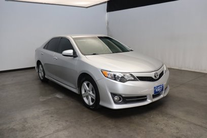Used 2014 Toyota Camry SE