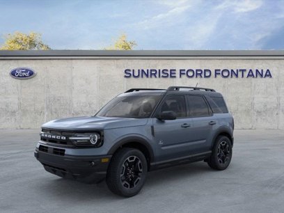 New 2024 Ford Bronco Sport Outer Banks w/ Tech Package