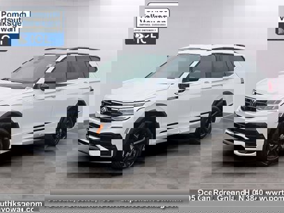 Certified 2024 Volkswagen Tiguan SE R-Line